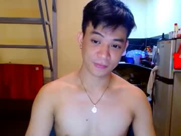 Asiandreamboyx Chaturbate stream image from April 05, 2026
