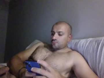 Intolder35 Chaturbate stream image from April 05, 2026