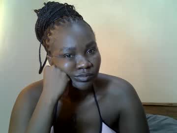 Prettyliz30 Chaturbate stream image from April 05, 2026