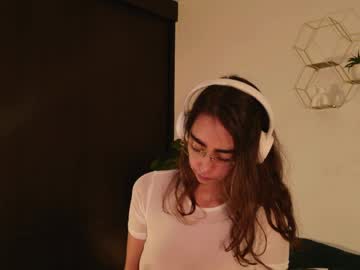 Scarlett_Grand Chaturbate stream image from April 05, 2026