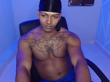 Zoriel_Derox Chaturbate stream image from April 05, 2026