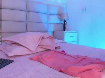 Carolinefyre Chaturbate stream image from April 05, 2026