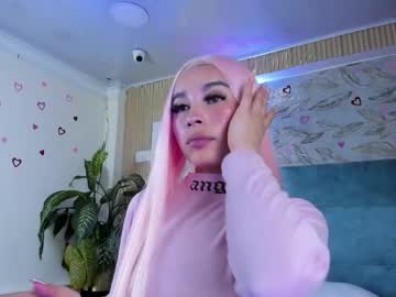 Delphine_Doll Chaturbate stream image from April 05, 2026