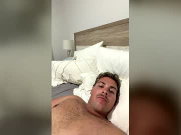 Dongdollar83295 Chaturbate stream image from April 05, 2026