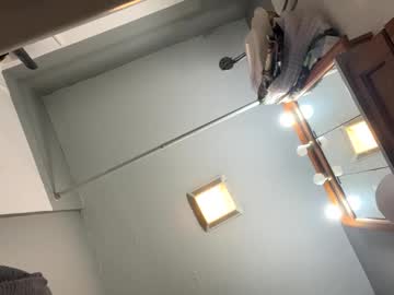Johnny981047 Chaturbate stream image from April 05, 2026