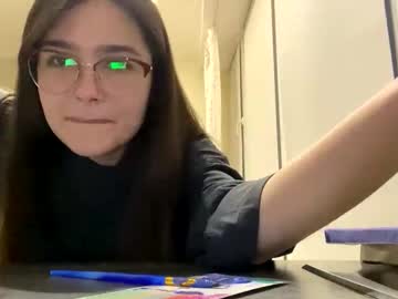 Irisss31 Chaturbate stream image from April 05, 2026