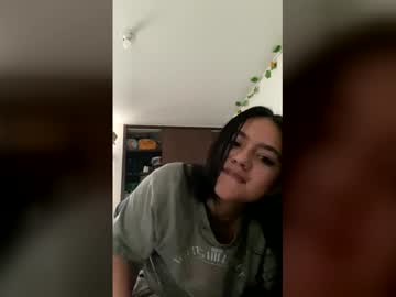 Carolinaw_ Chaturbate stream image from April 05, 2026