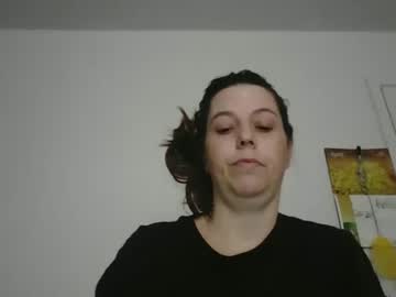 Freckles232399 Chaturbate stream image from April 05, 2026