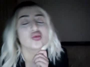 Cassie_Moonie Chaturbate stream image from April 05, 2026
