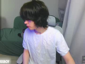 Leonkissboy Chaturbate stream image from April 05, 2026