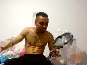 Mike_Leonrey22 Chaturbate stream image from April 05, 2026