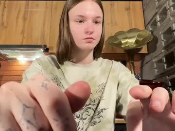 Nloraaa Chaturbate stream image from April 05, 2026
