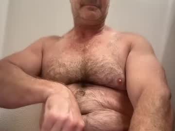 Musclbear Chaturbate stream image from April 06, 2026