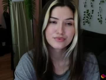 Monikavenom Chaturbate stream image from April 06, 2026