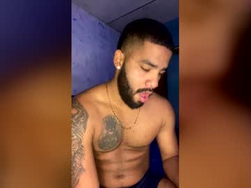 Latin00000 Chaturbate stream image from April 06, 2026