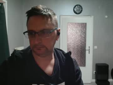 Wirzwei8883 Chaturbate stream image from April 06, 2026