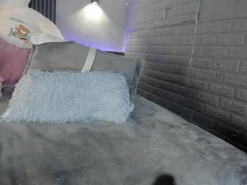 Magic_Ivone Chaturbate stream image from April 06, 2026