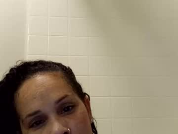 Tharealharleycakes Chaturbate stream image from April 06, 2026