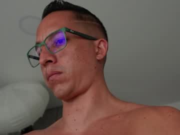 Harashleybisex Chaturbate stream image from April 06, 2026