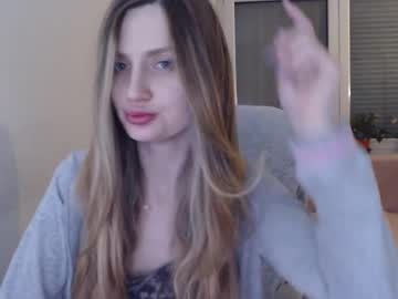 Yungflora Chaturbate stream image from April 06, 2026
