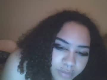 Minameowss Chaturbate stream image from April 07, 2026