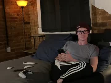 Chadbentley420 Chaturbate stream image from April 07, 2026
