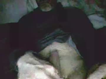 Moet2 Chaturbate stream image from April 07, 2026