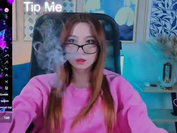 Karen__Davis Chaturbate stream image from April 07, 2026