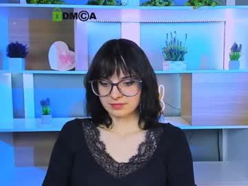 Merli_Warner Chaturbate stream image from April 07, 2026