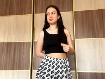 Evetteschunk Chaturbate stream image from April 07, 2026
