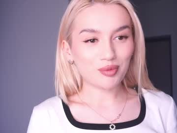 Princess_Blondee Chaturbate stream image from April 07, 2026