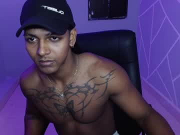 Zoriel_Derox Chaturbate stream image from April 07, 2026