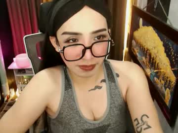 Yassiered Chaturbate stream image from April 07, 2026