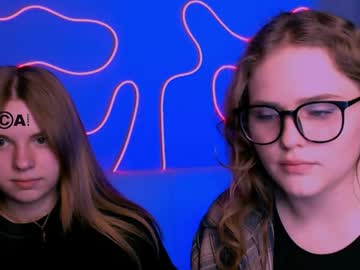 Ylia_Fress Chaturbate stream image from April 07, 2026