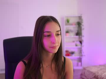 Crystalbrunette18 Chaturbate stream image from April 07, 2026