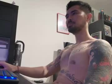 Dixonhuang Chaturbate stream image from April 07, 2026