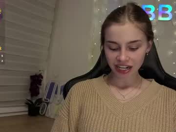 Roxxxie_Reid Chaturbate stream image from April 07, 2026