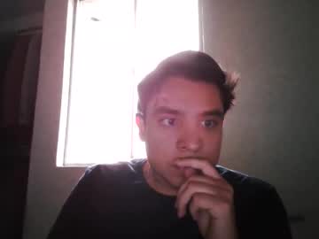 Albertoarenas16 Chaturbate stream image from April 07, 2026