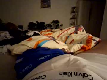 Dustinderek Chaturbate stream image from April 08, 2026