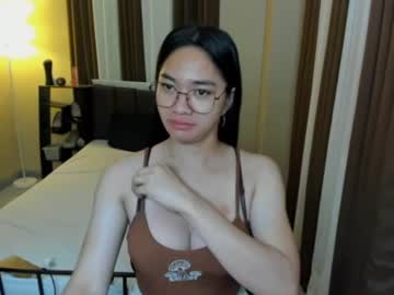 Petiteasianmarian Chaturbate stream image from April 08, 2026