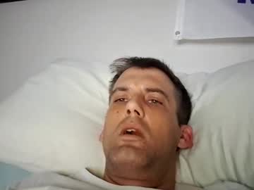 Hardone000000 Chaturbate stream image from April 08, 2026
