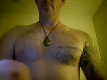 Bigjoeyblow Chaturbate stream image from April 08, 2026