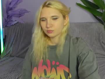 Kitty_Blondy Chaturbate stream image from April 08, 2026