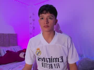 Santi_Ll Chaturbate stream image from April 08, 2026