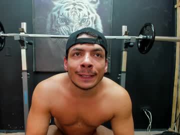 Sky_Hunterr Chaturbate stream image from April 08, 2026