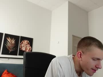 Dan_Roads Chaturbate stream image from April 08, 2026