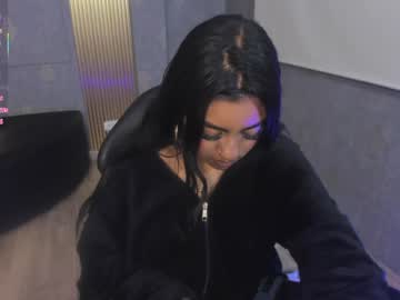 Laulin_Tay Chaturbate stream image from April 08, 2026