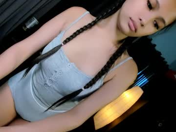 Sierracoxriches Chaturbate stream image from April 08, 2026