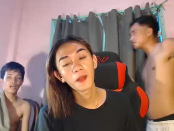 Urhot_Johny Chaturbate stream image from April 08, 2026