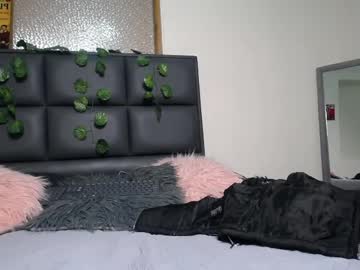 Julieta_Parker7 Chaturbate stream image from April 08, 2026